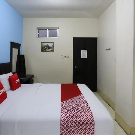 โอโย 3865 วิสมา เนียกา Hotel จาการ์ตา ภายนอก รูปภาพ