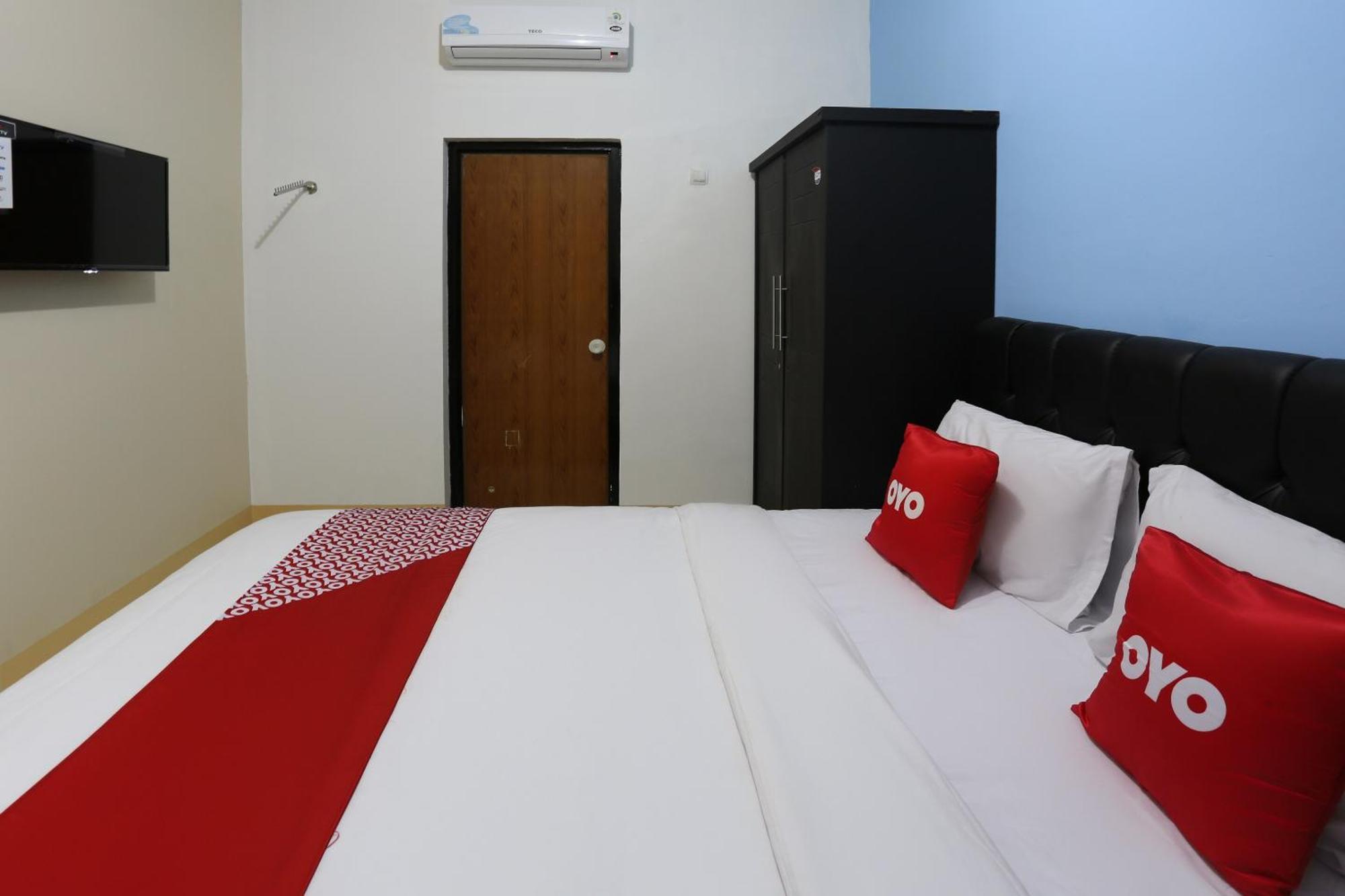 โอโย 3865 วิสมา เนียกา Hotel จาการ์ตา ภายนอก รูปภาพ