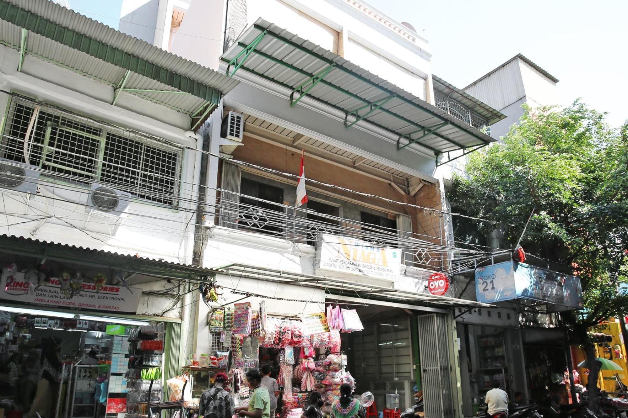 โอโย 3865 วิสมา เนียกา Hotel จาการ์ตา ภายนอก รูปภาพ
