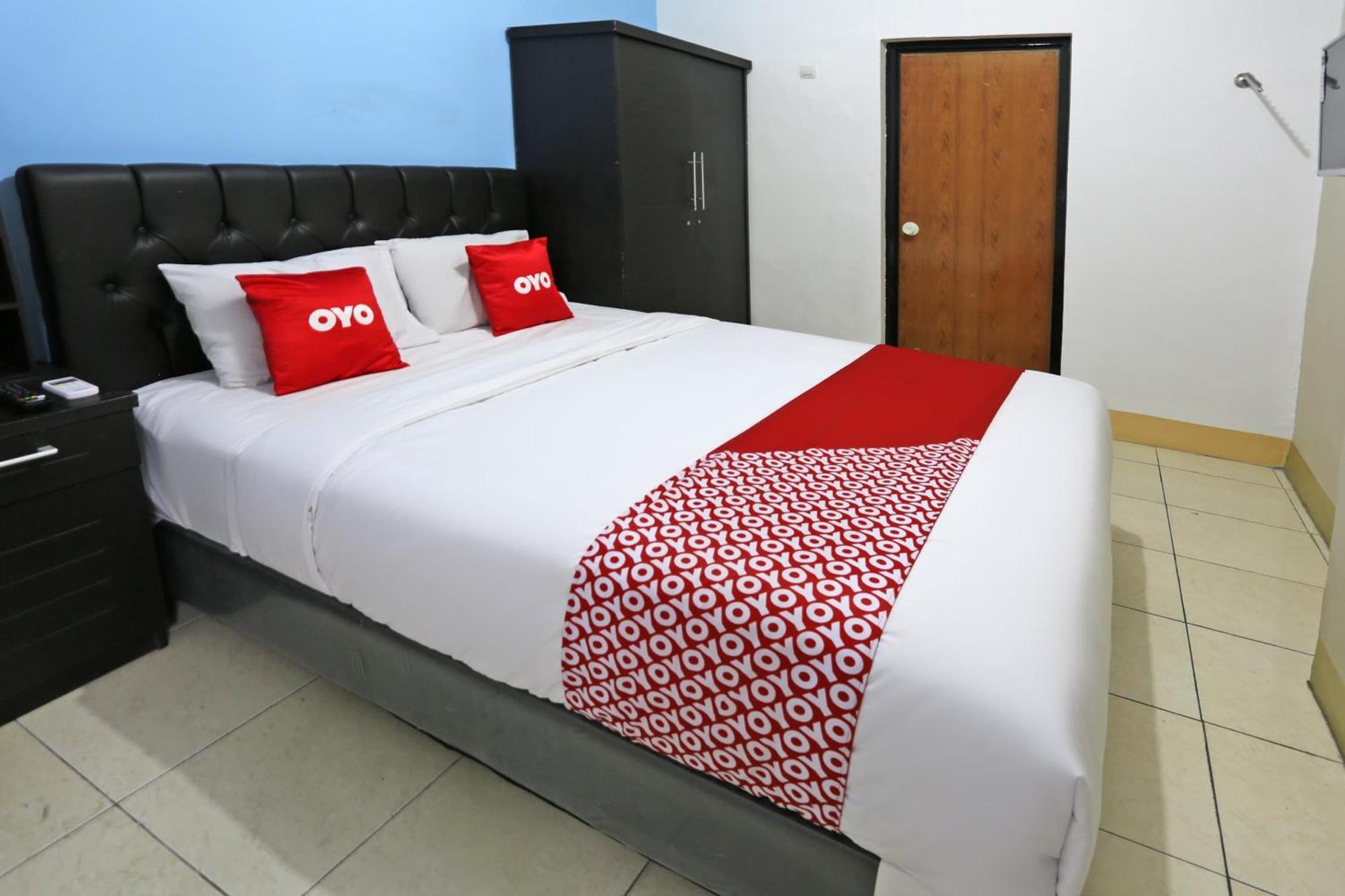 โอโย 3865 วิสมา เนียกา Hotel จาการ์ตา ภายนอก รูปภาพ